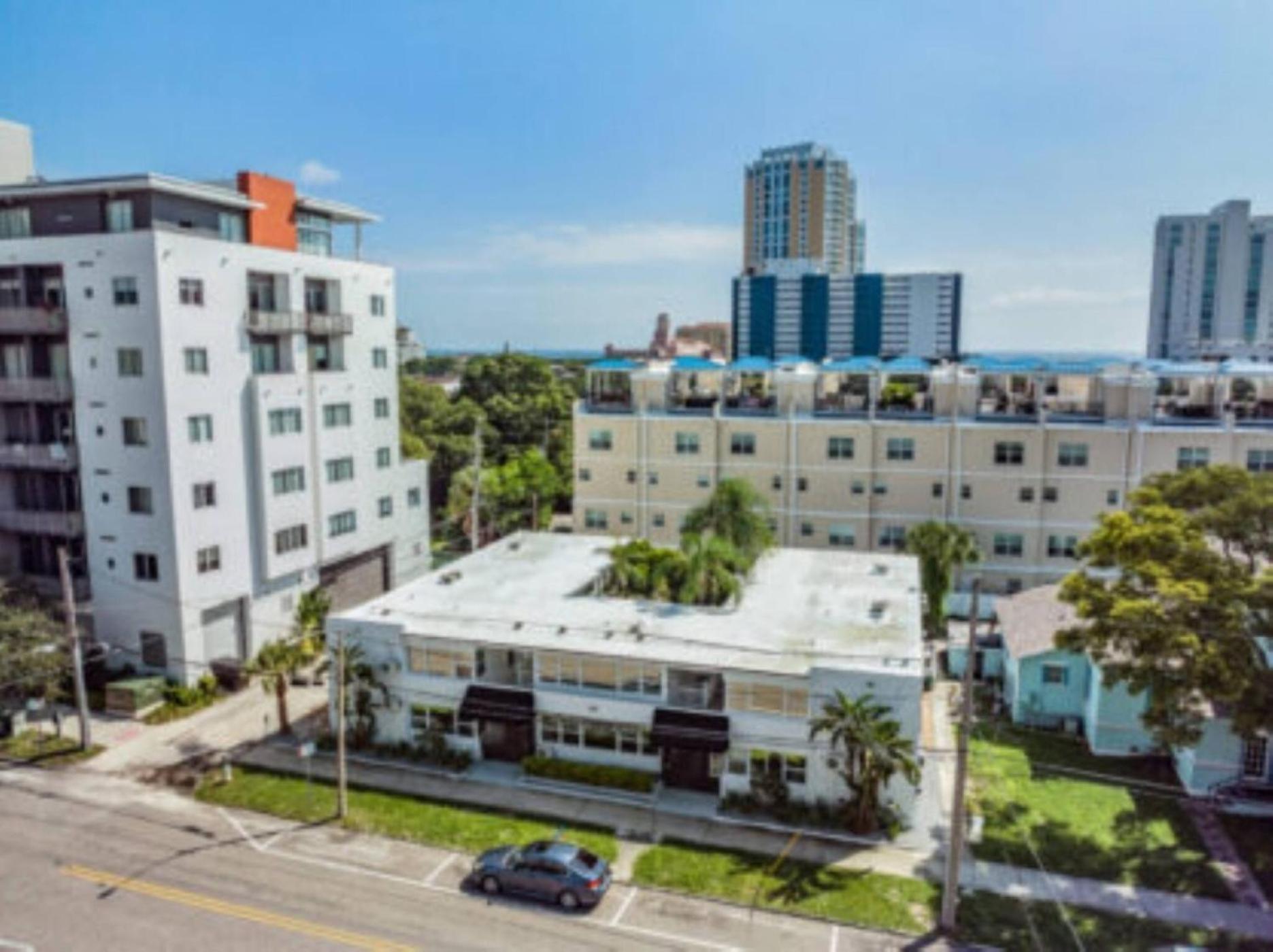 Modern Downtown St Petersburg Studio Pet-Friendly Affordable! エクステリア 写真